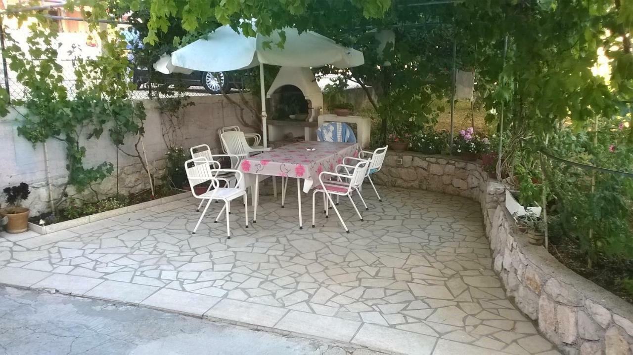 Apartments By The Sea Barbat, Rab - 17620 Barbat na Rabu Екстериор снимка